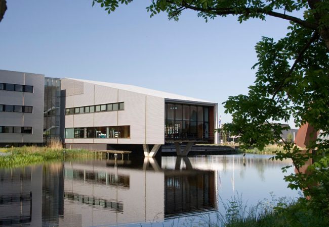 Uitbreiding en terreininrichting kantoorgebouw Wetterskip Fryslan