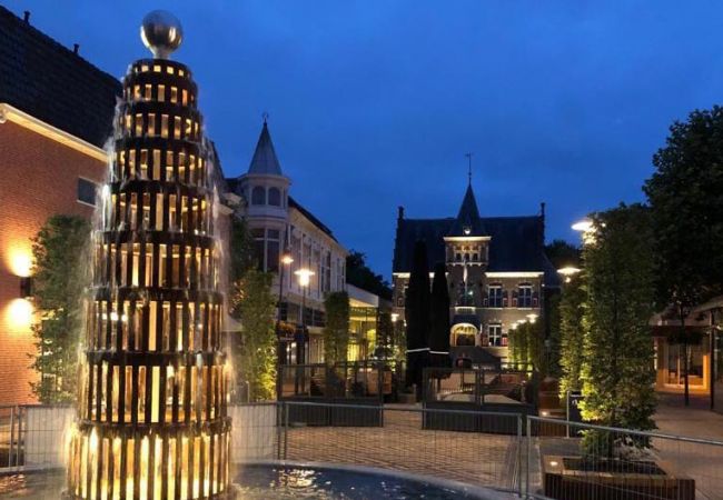 Raadhuisplein en Veenlustplein Veendam