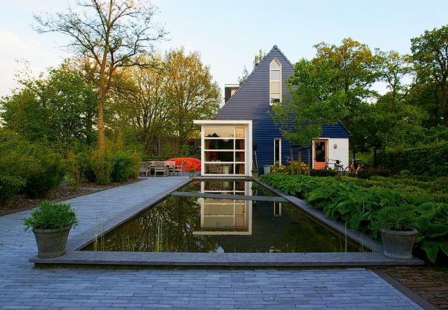 Tuin aan de Beilerstraat in Assen