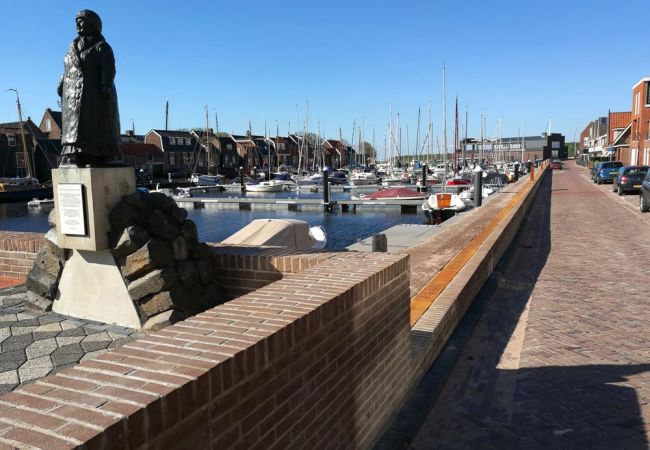 Officiële test flexibele waterkering Spakenburg geslaagd